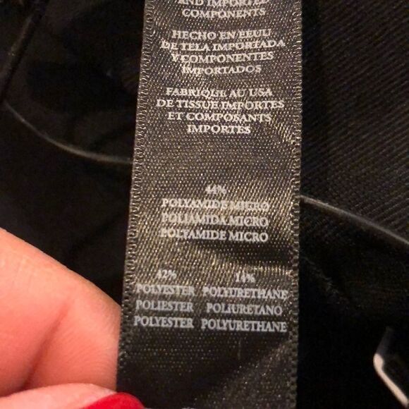 Koral Black Textured Crop Leggings Elastic Waist - Picture 7 of 7